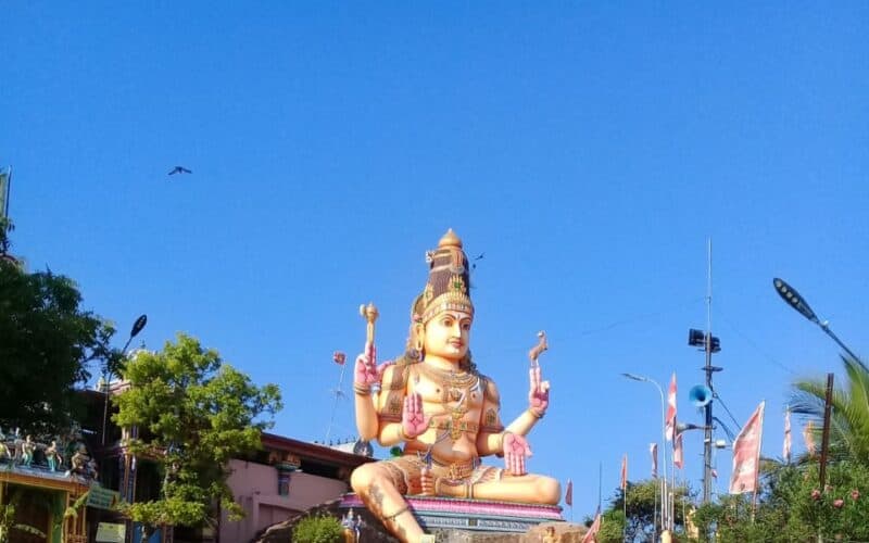 1 of the popular kovil(temple) in sri lanka 