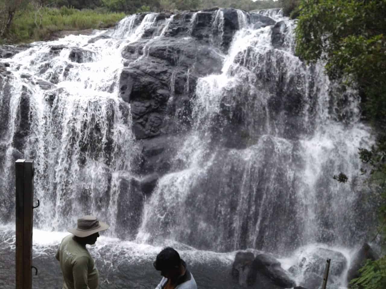 Baker's falls-wowtovisit- srilanka