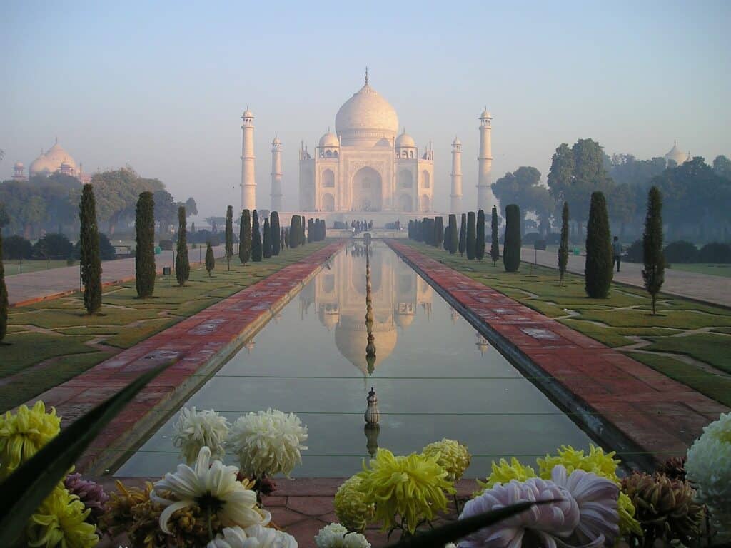 taj mahal locale