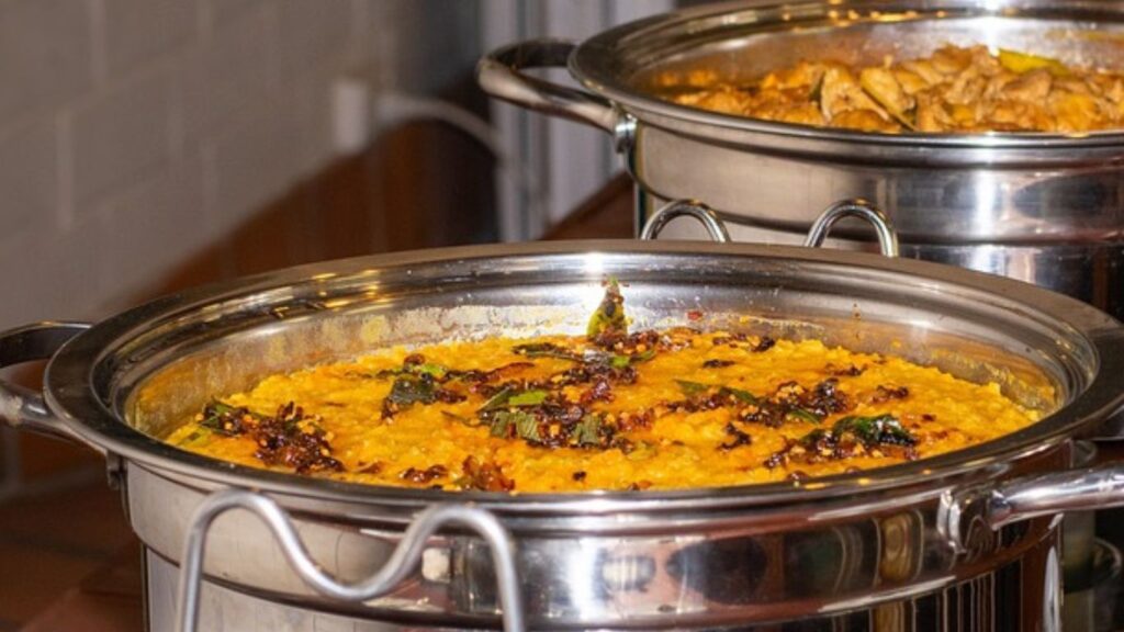 dhal curry_sri lanka_popular dishes in sri lanka